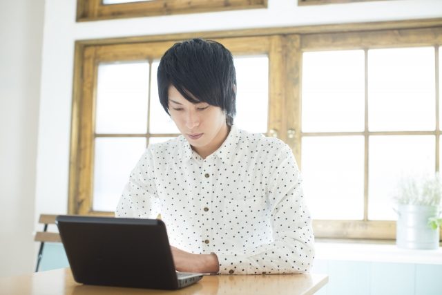 CFP試験におすすめの講座、問題集、電卓について説明します。